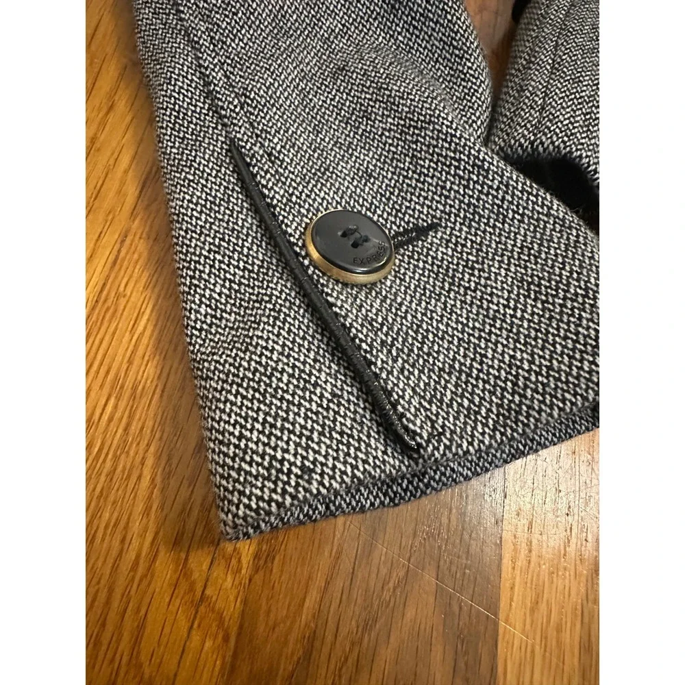 Express Design Studio Grey Herringbone Wool Skirt Suit Leopard Lining Size 2